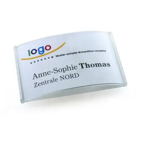 Névkitűző biztosítótűvel